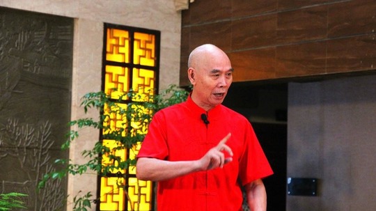 李伯清最新评书展现传统艺术的现代魅力